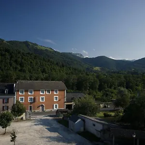 Ladagnous Hotel